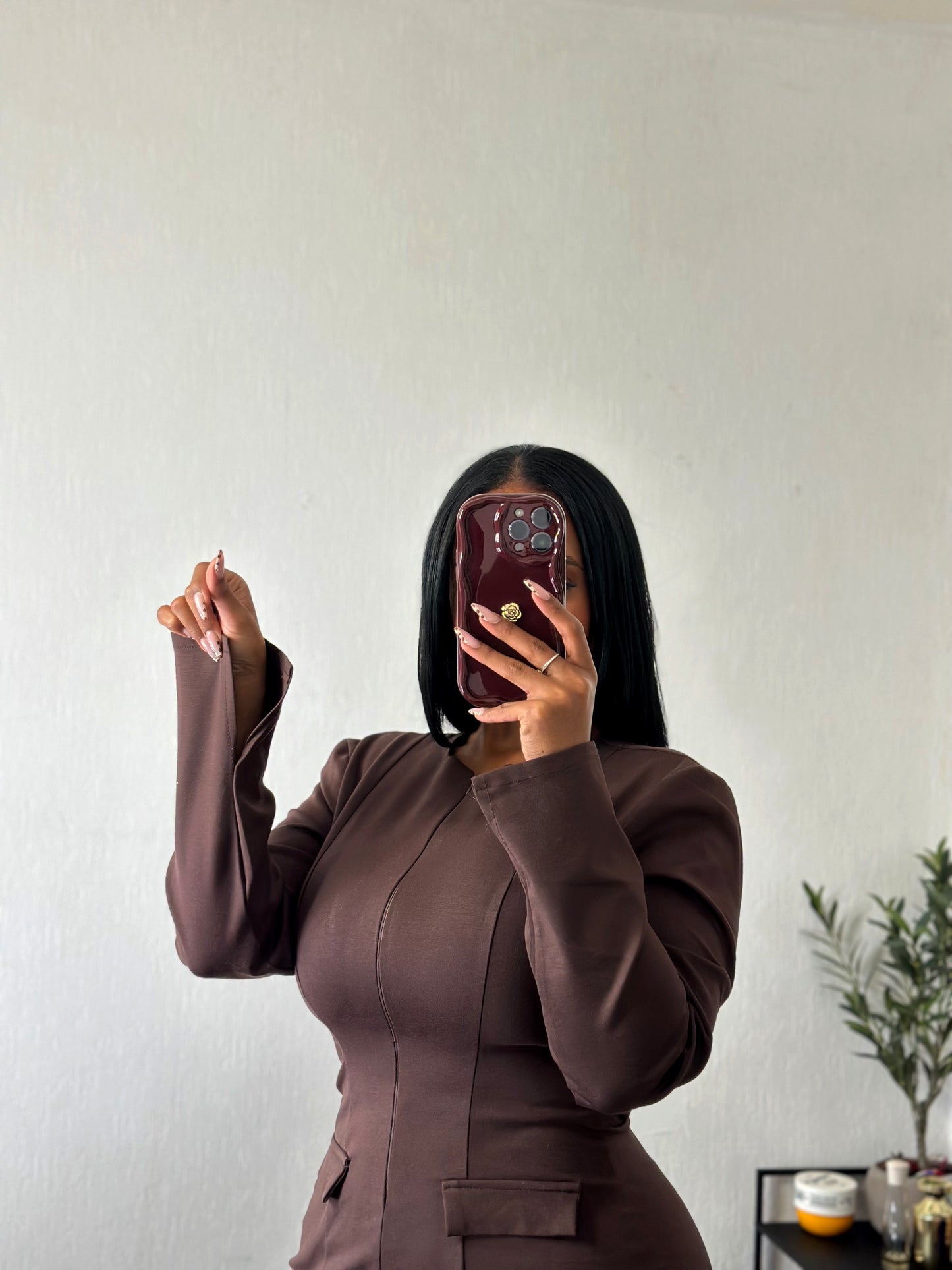 Robe très cintré a zip extensible marron