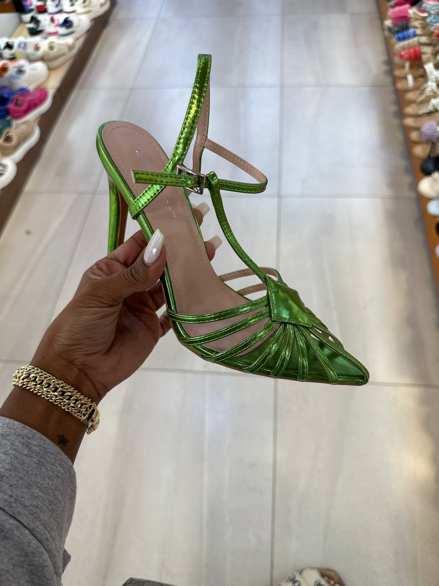 Talon confort vert irisé