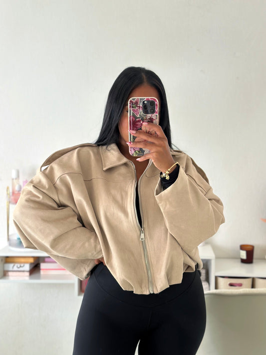 Veste suedine bouffante beige